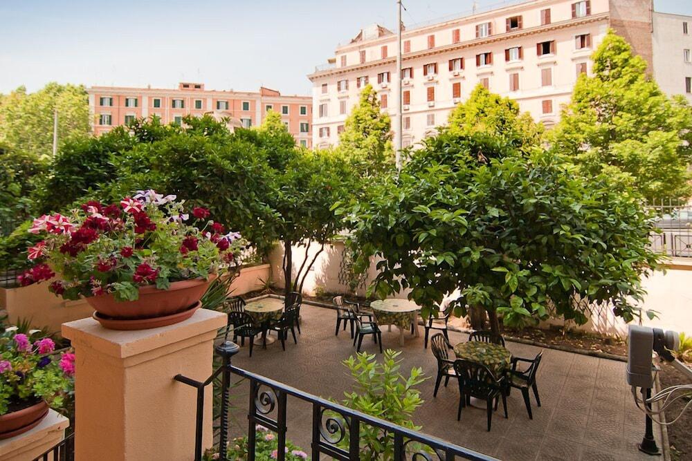 Palma Residences In Рим Экстерьер фото